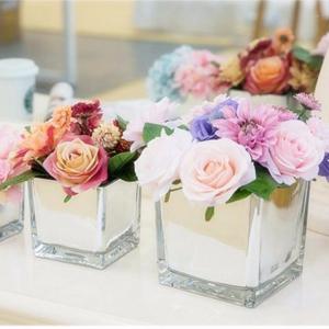 China Qcy Wholesale Modern Simple Customized Creative Clear Acrylic Vase - China Glass Flower Vase a