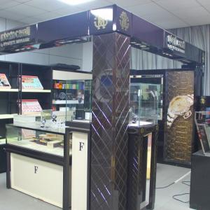 Cosmetics showcase