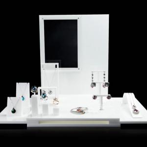 Luxury Jewelry Display Acrylic Countertop Display